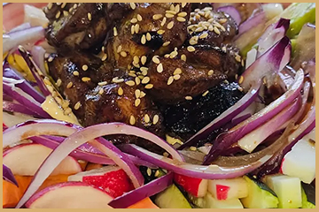 poke-bowl-de-pollo-marinado-con-soja